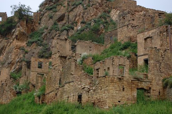 Abandoned Gamsutl village, Dagestan, Russia, photo 11