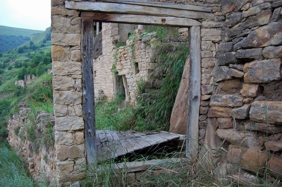 Abandoned Gamsutl village, Dagestan, Russia, photo 18