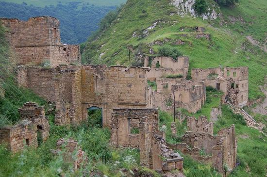 Abandoned Gamsutl village, Dagestan, Russia, photo 23