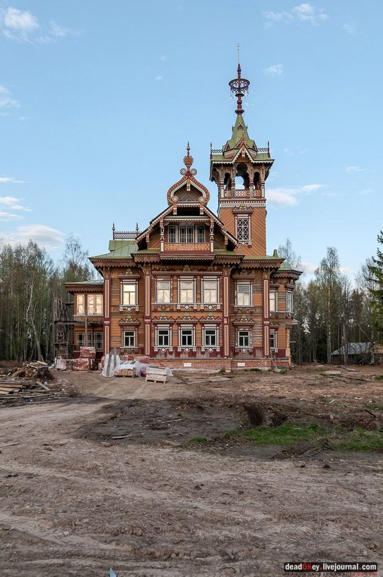 Wooden Palace in Astashovo, Kostroma region, Russia, photo 16