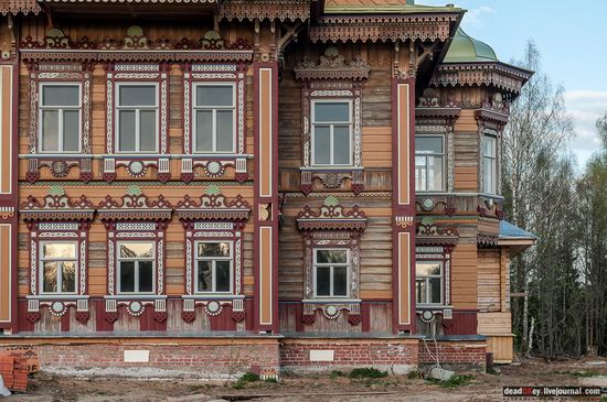 Wooden Palace in Astashovo, Kostroma region, Russia, photo 18