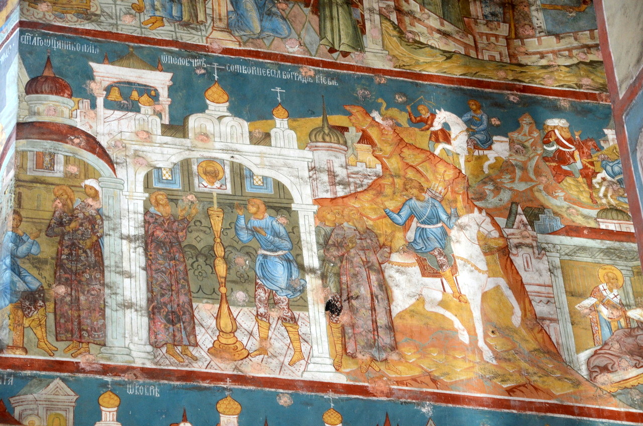 Фрески в храмах