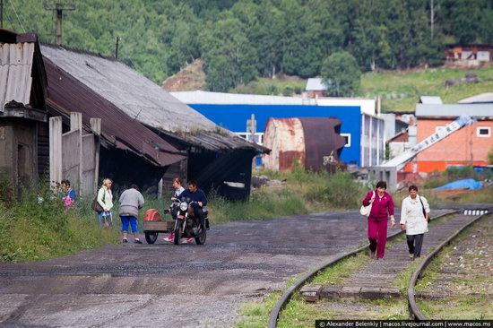 The train ride along Lake Baikal, Russia, photo 6