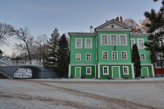 Pskov-Caves Monastery, Russia, photo 19