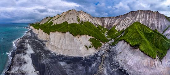 Amazing nature of Iturup Island, Russia, photo 12