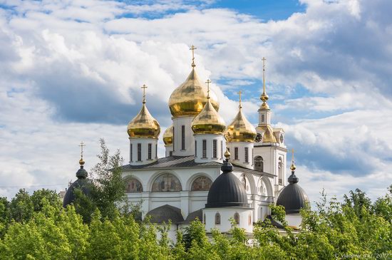 Assumption Cathedral in Dmitrov, Russia, photo 1