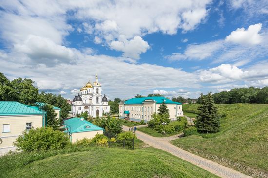 Assumption Cathedral in Dmitrov, Russia, photo 2