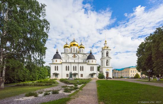 Assumption Cathedral in Dmitrov, Russia, photo 4