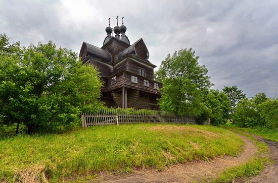 Assumption Church in Nelazskoye, Vologda region, Russia, photo 1