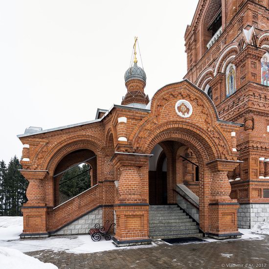 Holy Cross Church in Darna, Moscow region, Russia, photo 9