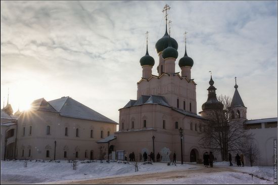 Frosty day in the Rostov Kremlin, Russia, photo 21