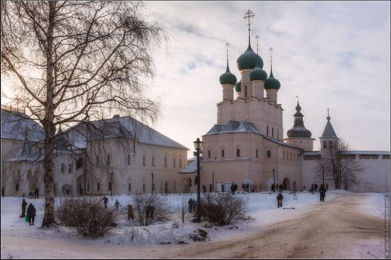 Frosty day in the Rostov Kremlin, Russia, photo 22