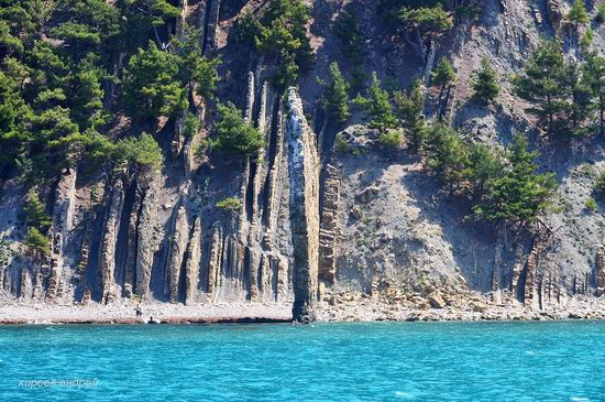 Parus (Sail) Rock near Gelendzhik, Russia, photo 5