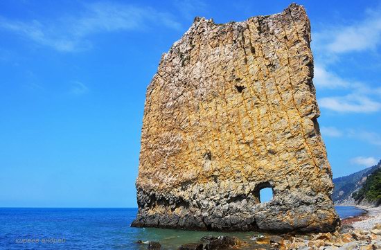 Parus (Sail) Rock near Gelendzhik, Russia, photo 7