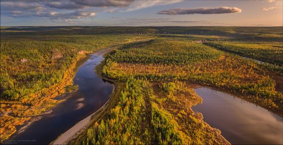 Picturesque Castles of the Sinyaya River in Yakutia, Russia, photo 1