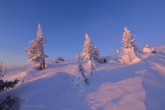 Frosty dawn in Taganay National Park, Russia, photo 6