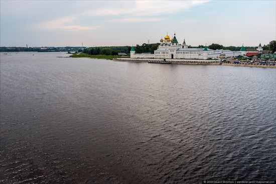 Ipatiev Monastery in Kostroma, Russia, photo 2