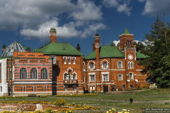 Sheremetev Castle in Yurino, Mari El Republic, Russia, photo 2