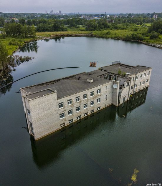 Sinkholes in Berezniki city, Perm region, Russia, photo 1