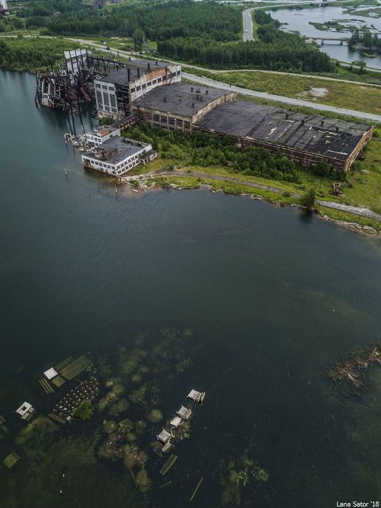 Sinkholes in Berezniki city, Perm region, Russia, photo 10