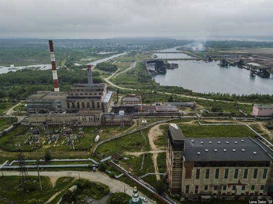 Sinkholes in Berezniki city, Perm region, Russia, photo 6