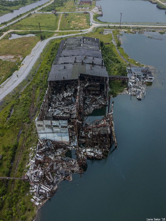 Sinkholes in Berezniki city, Perm region, Russia, photo 9