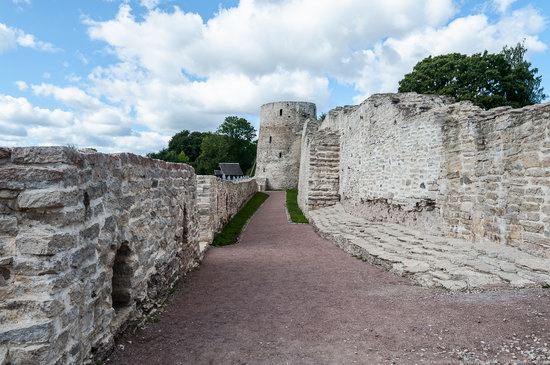 Izborsk Fortress, Russia, photo 6