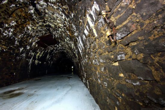 Abandoned Didino Railway Tunnel, Russia, photo 13
