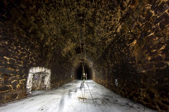 Abandoned Didino Railway Tunnel, Russia, photo 14