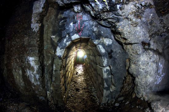 Abandoned Didino Railway Tunnel, Russia, photo 21