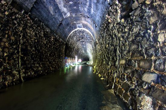 Abandoned Didino Railway Tunnel, Russia, photo 4
