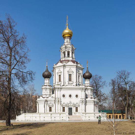 Church of the Life-Giving Trinity in Troitse-Lykovo, Moscow, Russia, photo 1