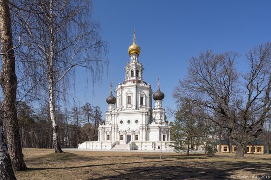 Church of the Life-Giving Trinity in Troitse-Lykovo, Moscow, Russia, photo 12