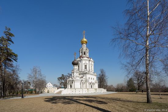 Church of the Life-Giving Trinity in Troitse-Lykovo, Moscow, Russia, photo 6