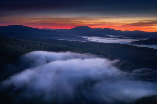 Colorful Dawn on the Top of the Aygir Cliffs, Bashkiria, Russia, photo 10