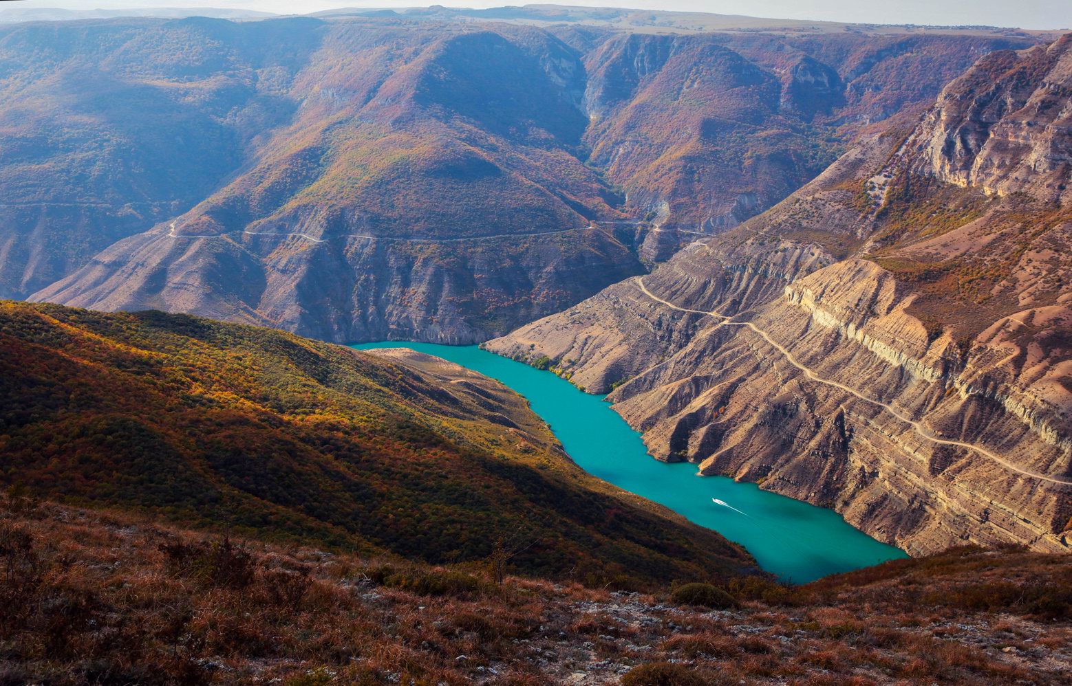 Danmark Tilbageholdelse Isbjørn Sulak Canyon – the Deepest Canyon in Europe · Russia Travel Blog