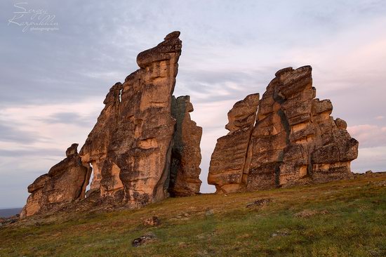 The cliffs of the Ulakhan-Sis Range, Yakutia, Russia, photo 13