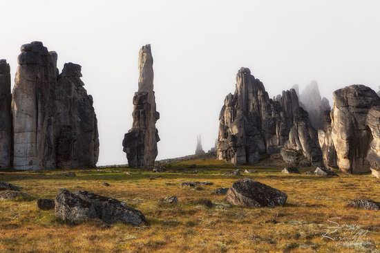 The cliffs of the Ulakhan-Sis Range, Yakutia, Russia, photo 19