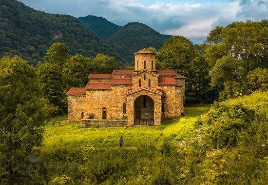 Northern Zelenchuk Church in Nizhniy Arkhyz, Russia, photo 1