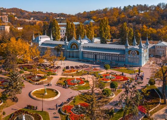 Tsvetnik - the Oldest Park in Pyatigorsk, Russia, photo 1