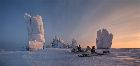 Snow Covered Stone Pillars of Ulakhan-Sis, Yakutia, Russia, photo 14