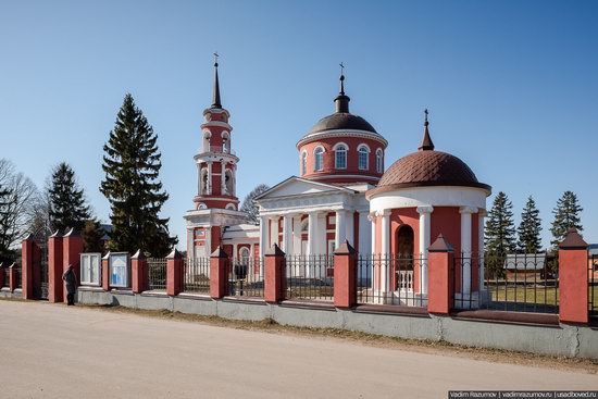 Church of the Icon of Our Lady of Akhtyrka in Moscow Oblast, Russia, photo 1