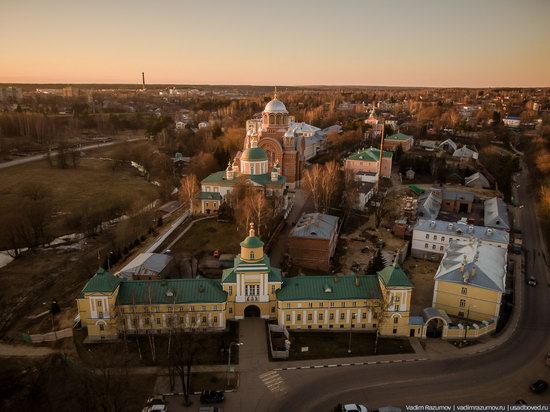 The Pokrovsky Khotkov Convent near Moscow, Russia, photo 2