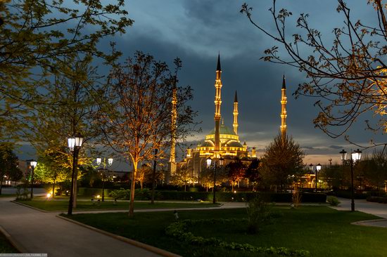 Mosque Heart of Chechnya in Grozny, Russia, photo 3