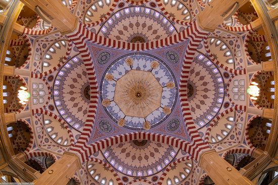 Mosque Heart of Chechnya in Grozny, Russia, photo 6