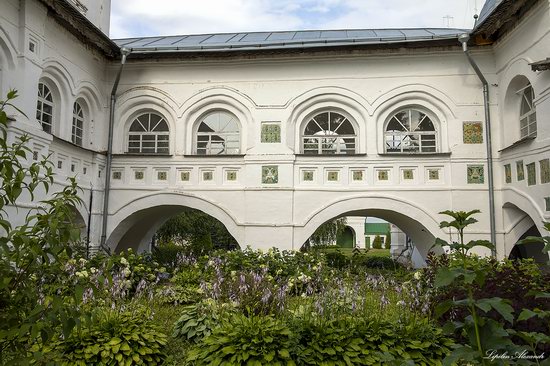 The Nikolo-Vyazhischi Convent, Novgorod Oblast, Russia, photo 12