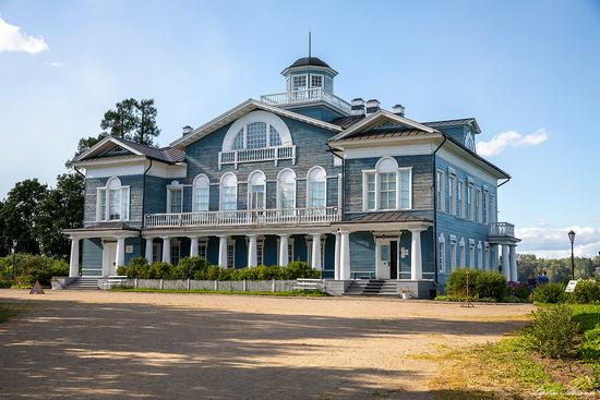 The Galsky Estate in Cherepovets, Vologda Oblast, Russia, photo 1