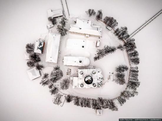 Winter in Svyato-Vvedensky Island Convent near Pokrov, Vladimir Oblast, Russia, photo 4