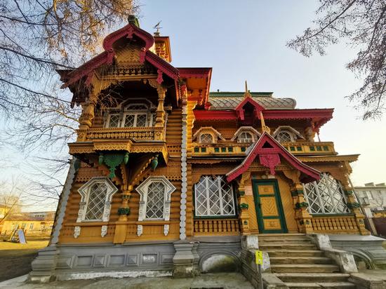 Nikolai Bugrov Summer Dacha in Volodarsk, Nizhny Novgorod Oblast, Russia, photo 3