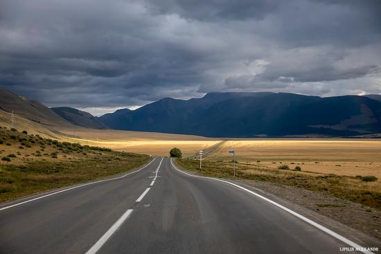 Picturesque landscapes along the Chuysky Trakt, Russia, photo 9